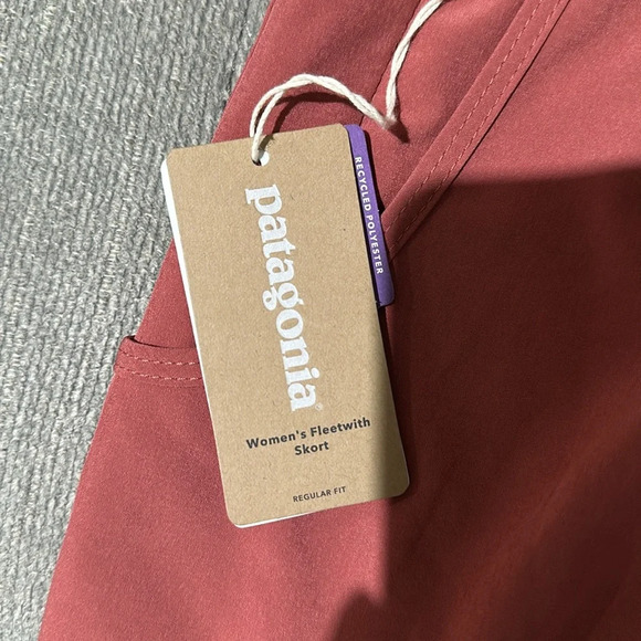 Nwt Patagonia® 
Women's Fleetwith Skort - Picture 4 of 4